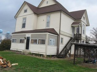 13104 Sunset Dr, Dillsboro, IN 47018