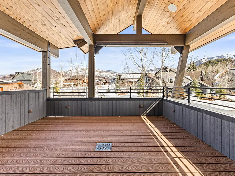 Upper Level Private Deck off of Bedroom/Office 4