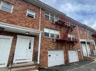 295 Old Bergen Rd #B, Jersey City, NJ 07305
