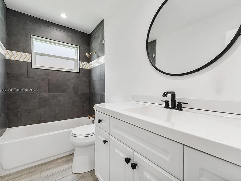 3192 NW 40th Ct — Photo 25