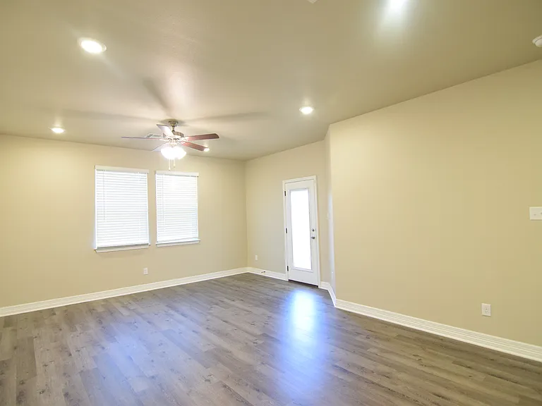 1182 Lindsey Dr, Copperas Cove — Photo 6