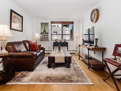 220 Manhattan Ave APT 6K, New York, NY, 10025