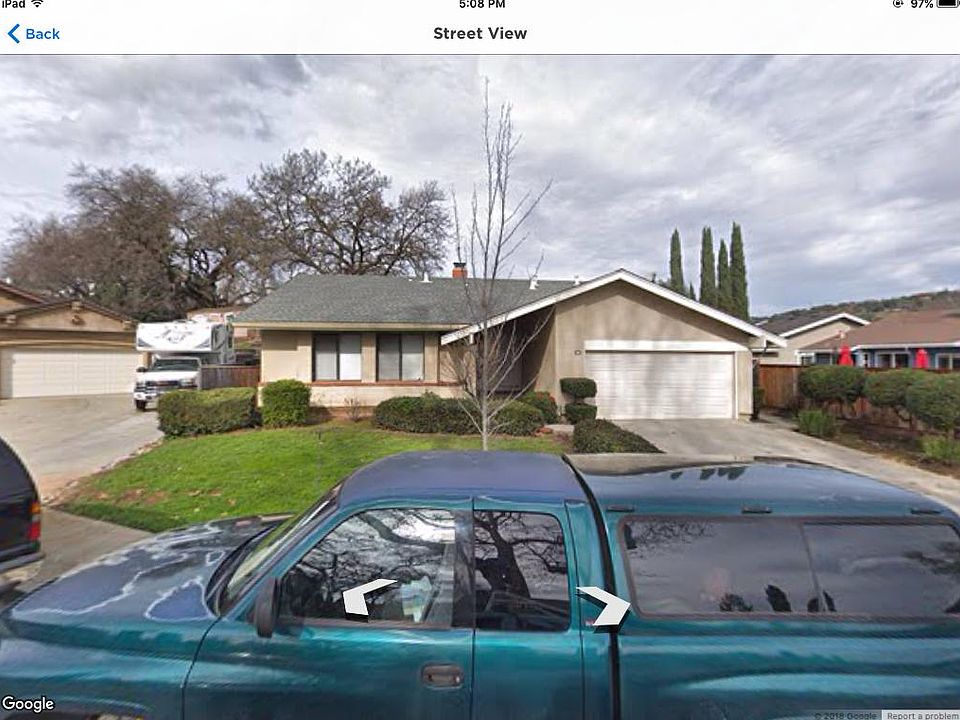 1st image of 807 Grovewood Ct