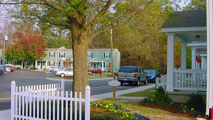 Woods at Yorktown Apartments