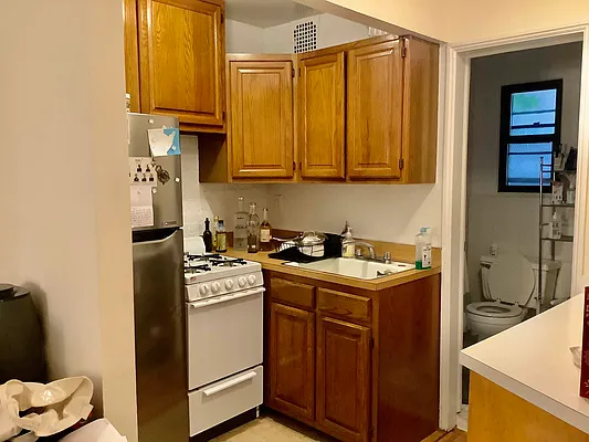 Rented by Corcoran | media 18