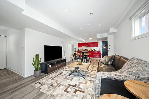 9 Caramel Cres #LOWER Photo 1