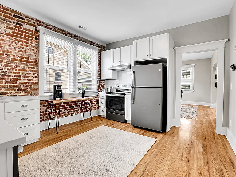 1584 Meade St #A — Photo 3