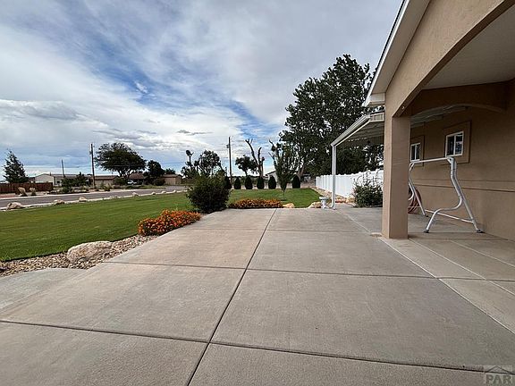 5th image of 27810 Spaccamonti Ct