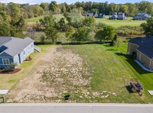 2026 Approach Dr, Auburn, IN 46706