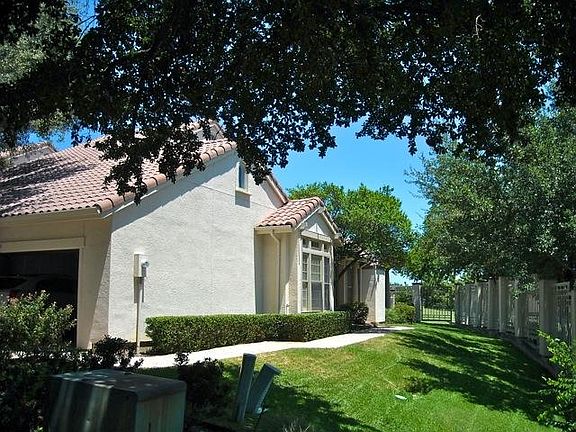 3rd image of 4720 O Connor Ct