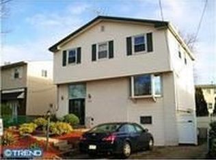 2081 Red Lion Rd, Philadelphia, PA 19115