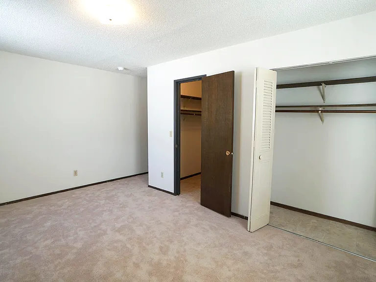 Arlington Place — Photo 26