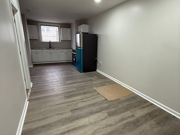 3rd image of 5631 N 11th St #1