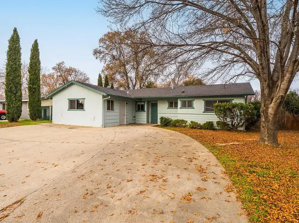 230 San Joaquin Dr, Red Bluff, CA 96080