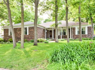 786 County Farm Rd, Monticello, IL 61856