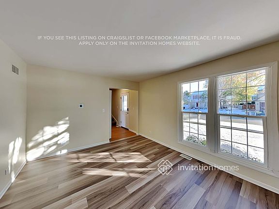 4th image of 1125 Hyannis Cir