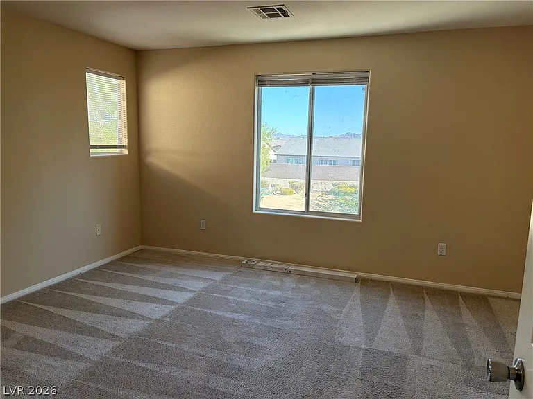 5079 Penryn Ct — Photo 6