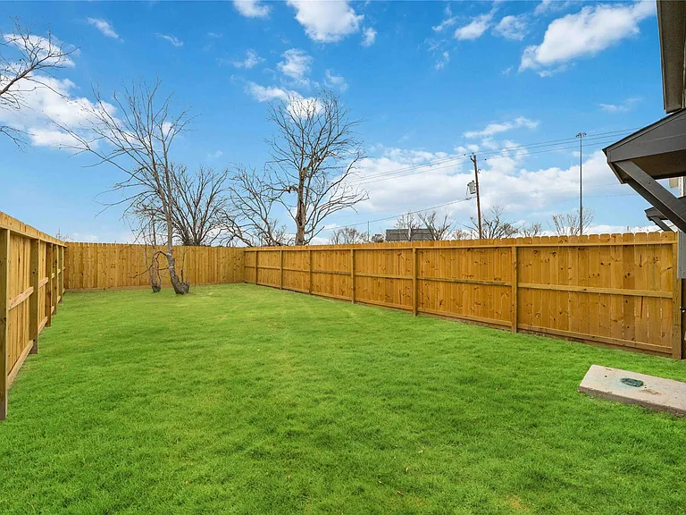 7706 Independence St #B — Photo 21
