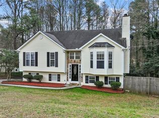 304 Ridge Hill Cir, Holly Springs, GA 30115