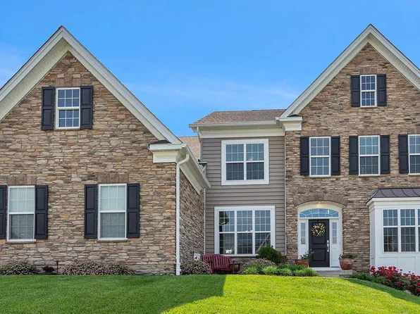 403 Millwright Ln, Phoenixville, PA 19460