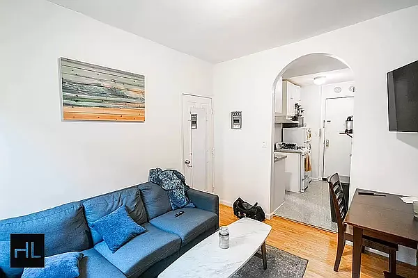 Rented by Highline Residential | media 1