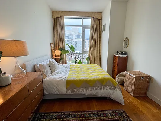 Rented by Evergreen Realty & Investments | media 8