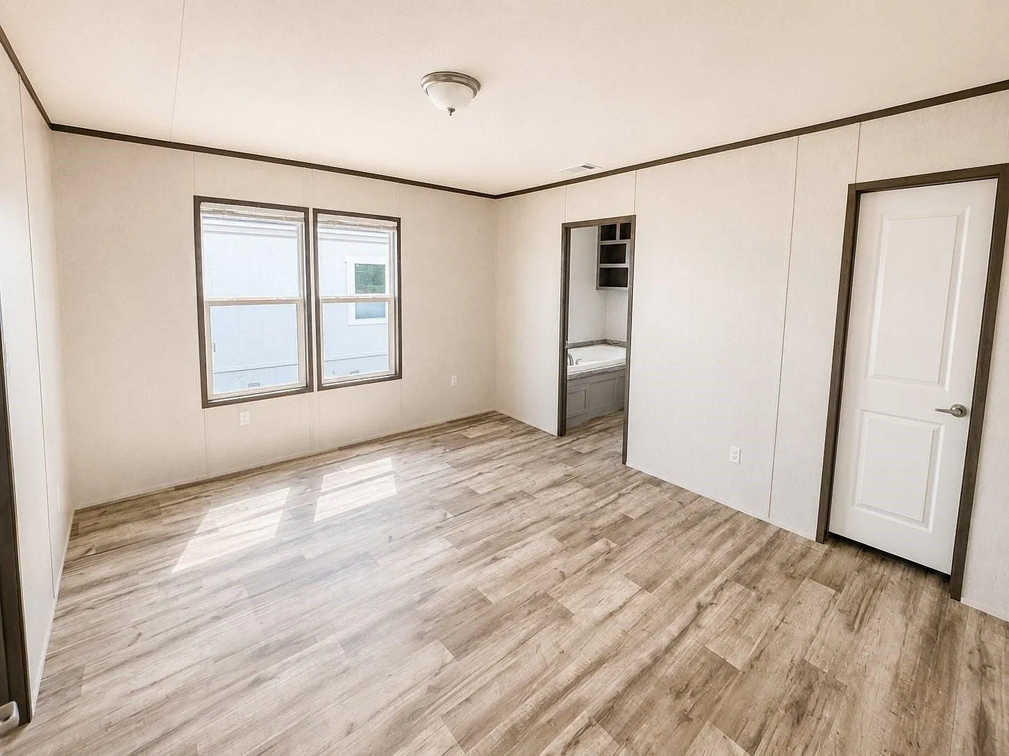 3 bed, 2.0 bath, 1191 sqft, $1,750 — Photo 4