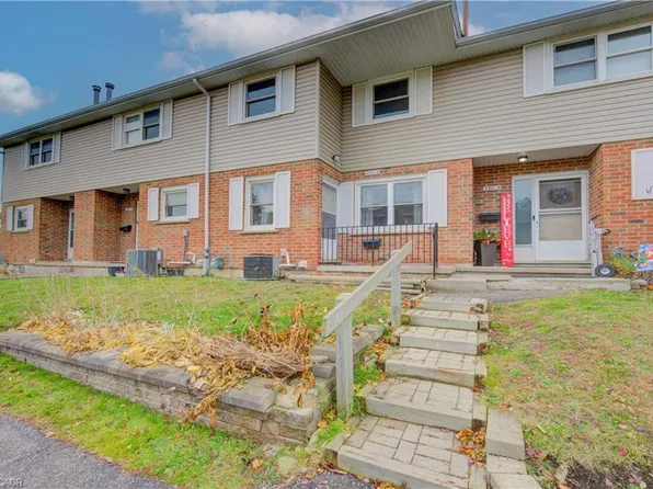 440 Pioneer Dr #3, Kitchener, ON N2P 1H6