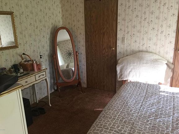 5th image of 31793 10th Ave