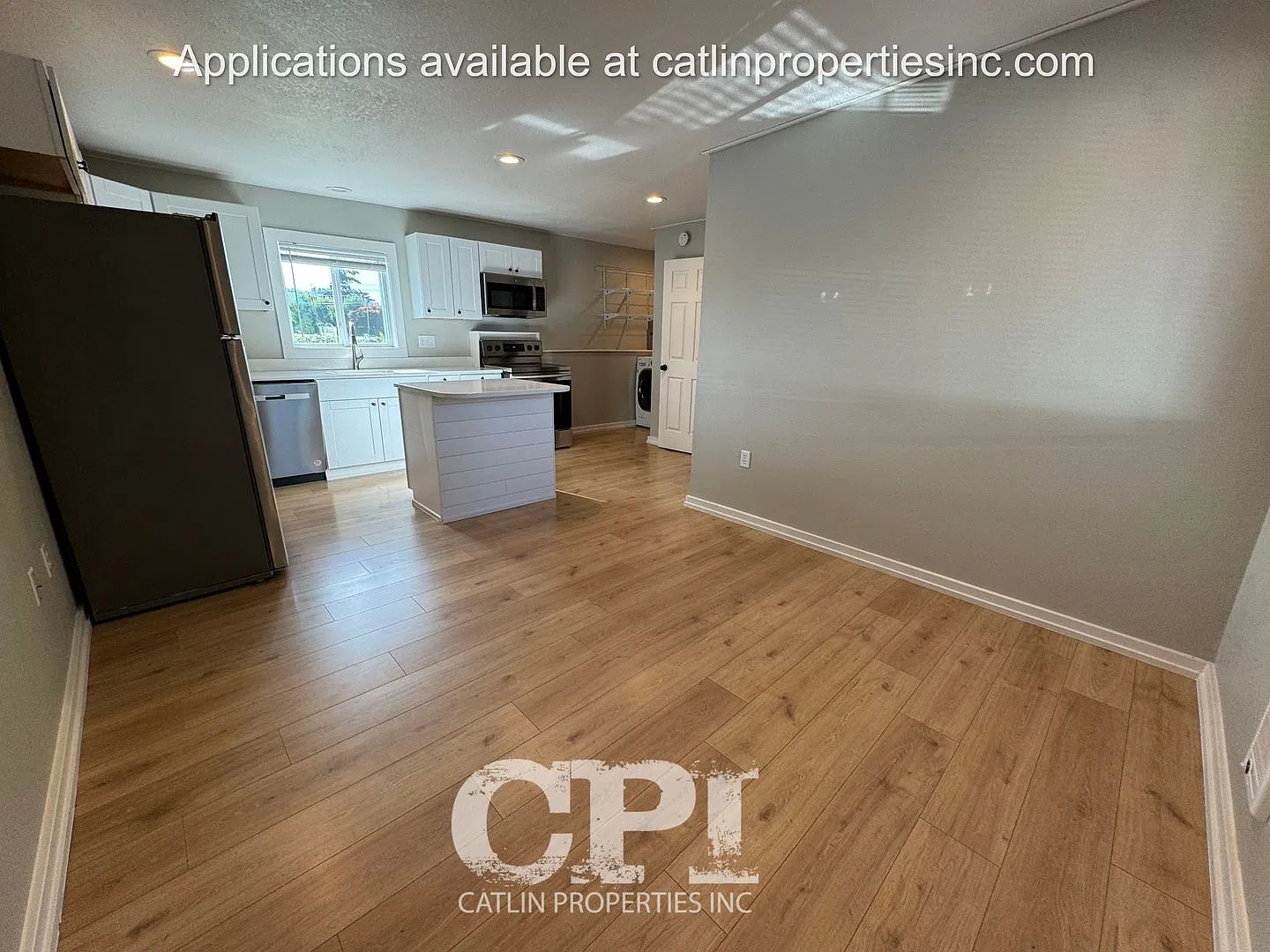 5824 Ocean Beach Hwy #B (located behind main home) - Longview, WA — Photo 3