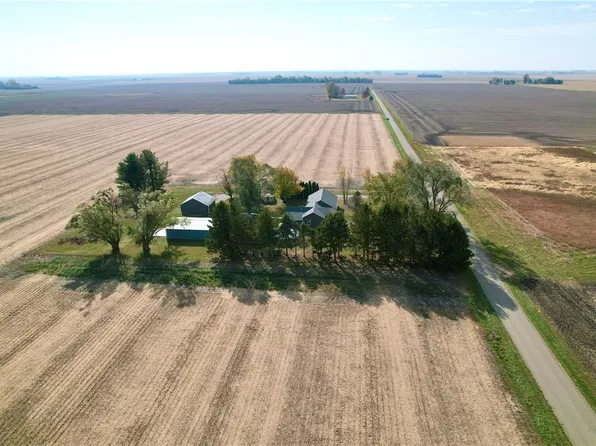 98 1725th Ave, Mount Pulaski, IL 62548