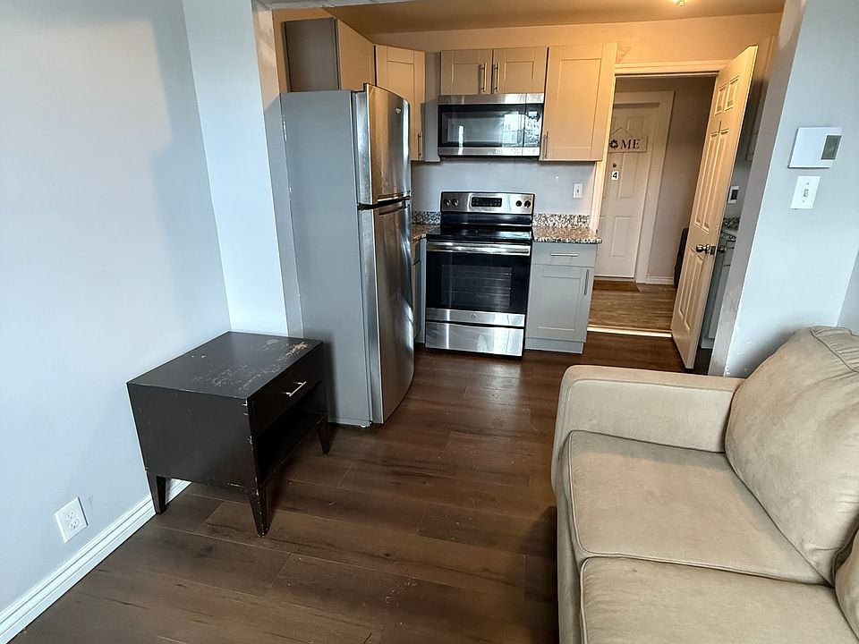 2nd image of 7 Park Ave #5