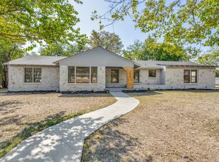 7000 Dover Ln, Richland Hills, TX 76118