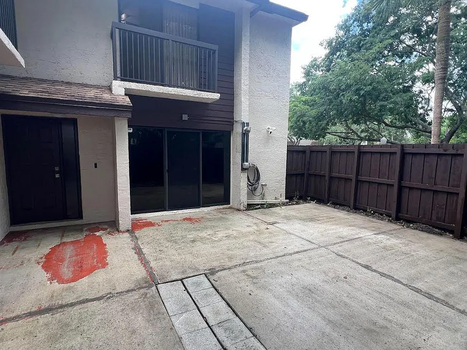 3599 Cocoplum Cir #34100