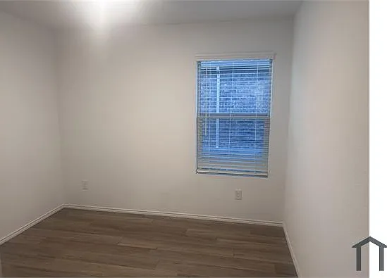 1701 River Crossing Dr — Photo 13