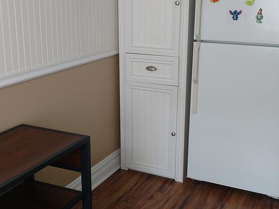 kitchen - table set w/storage cabinet & Fridge