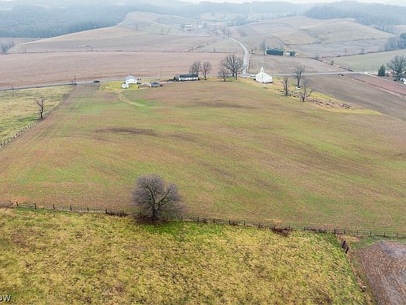 2nd image of 3967 Crooked Run Rd NW