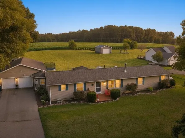 7997 Folks Rd, Hanover, MI 49241