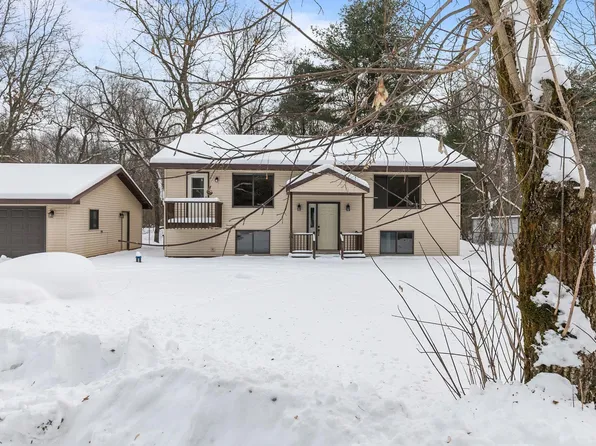 N8790 Redsand Rd, Iola, WI 54945