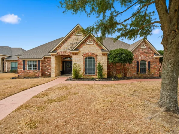 912 Queen Elizabeth Dr, Mc Gregor, TX 76657