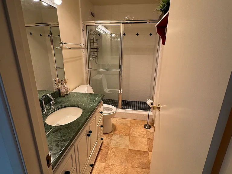 2915 Lawrence St #8 — Photo 18