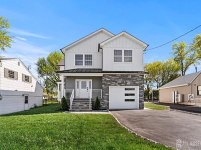 695 Inman Ave, Colonia, NJ, 07067