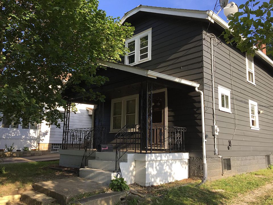 1st image of 460 Franklin Ave