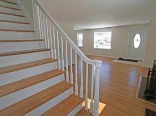 985 Five Mile Line Rd, Webster, NY 14580