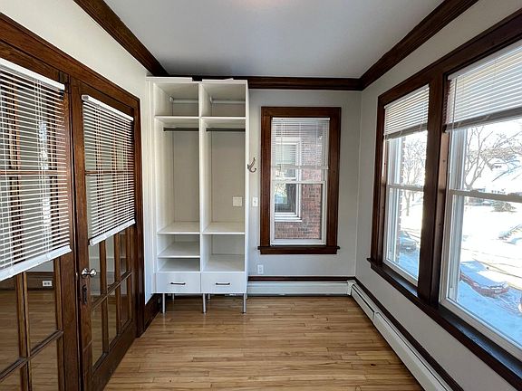 2nd image of 3731 Harriet Ave APT 3