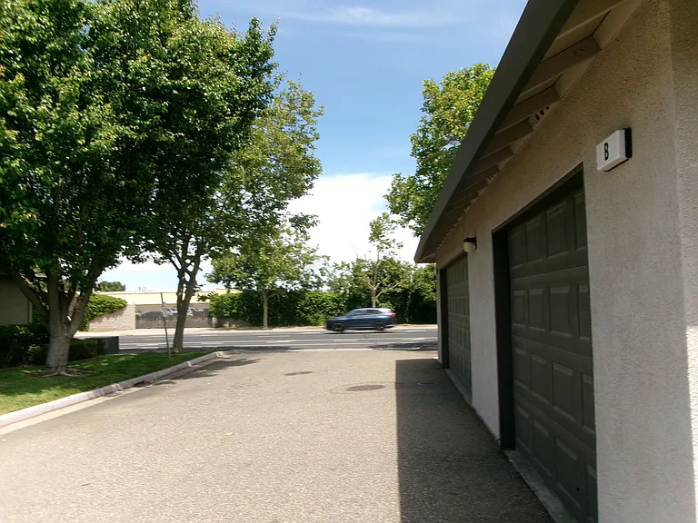 1201 E G St — Photo 16