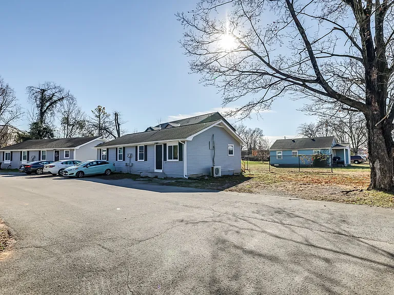 1014 Gunnerson Ave #FF — Photo 17