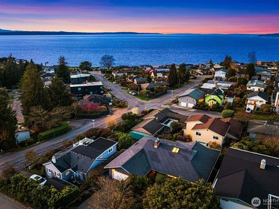 2340 NW 97th Street, Seattle, WA, 98117
