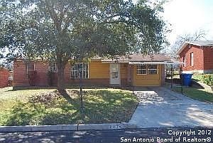 1st image of 1034 Utopia Ln