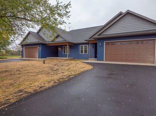 1050 E Taplin Dr, Wautoma, WI 54982